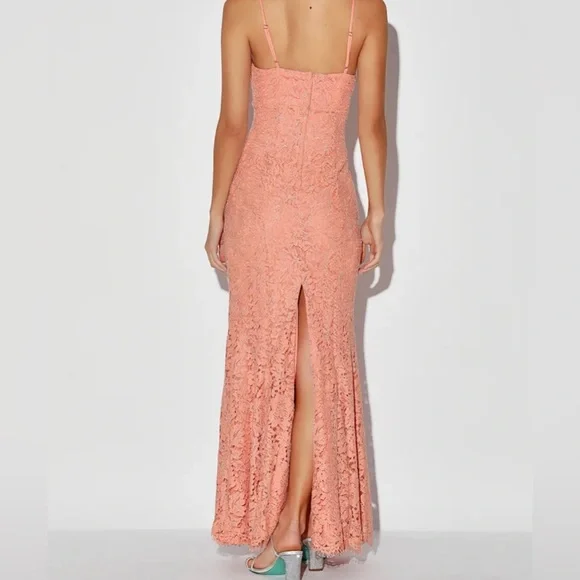 Lulu's Coral Lace Dress - Picture 3 of 9